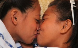 Trike Patrol offers a free photo gallery with Sally and Nica in girl on girl